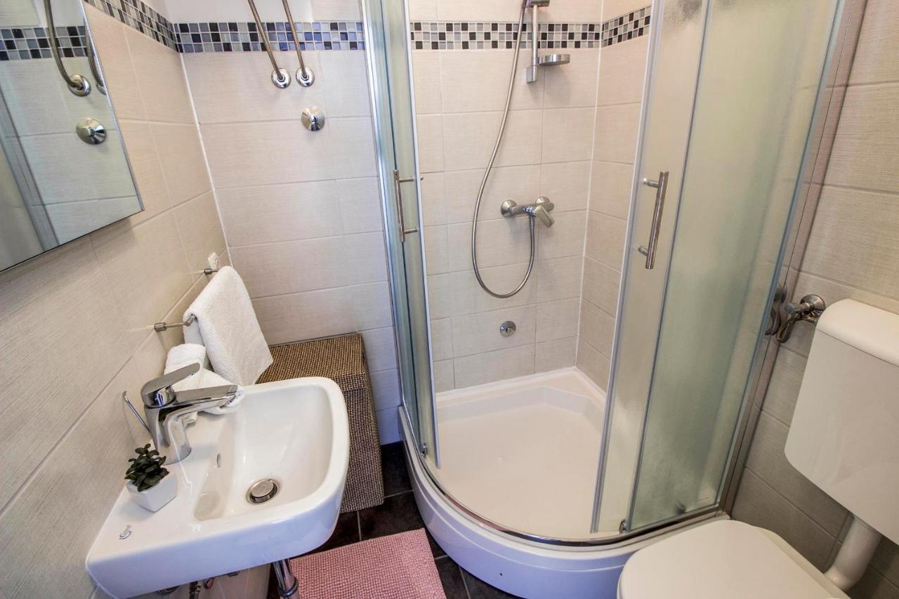 Hill Apartment With Private Pool Kučine Εξωτερικό φωτογραφία