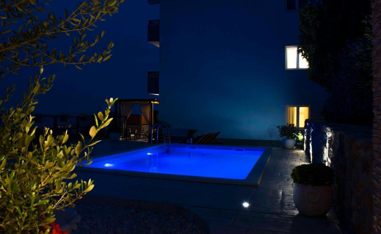 Hill Apartment With Private Pool Kučine Εξωτερικό φωτογραφία