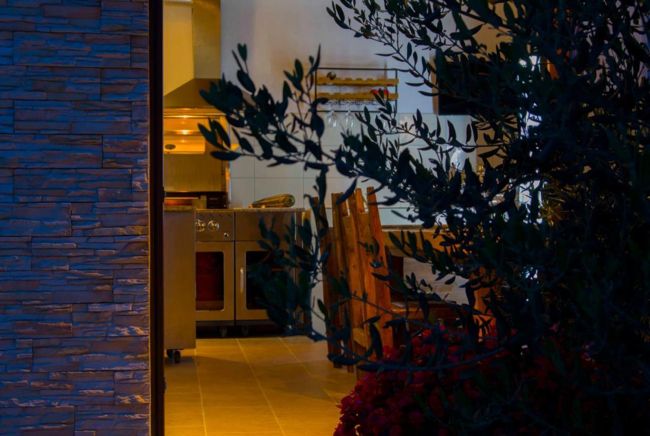 Hill Apartment With Private Pool Kučine Εξωτερικό φωτογραφία